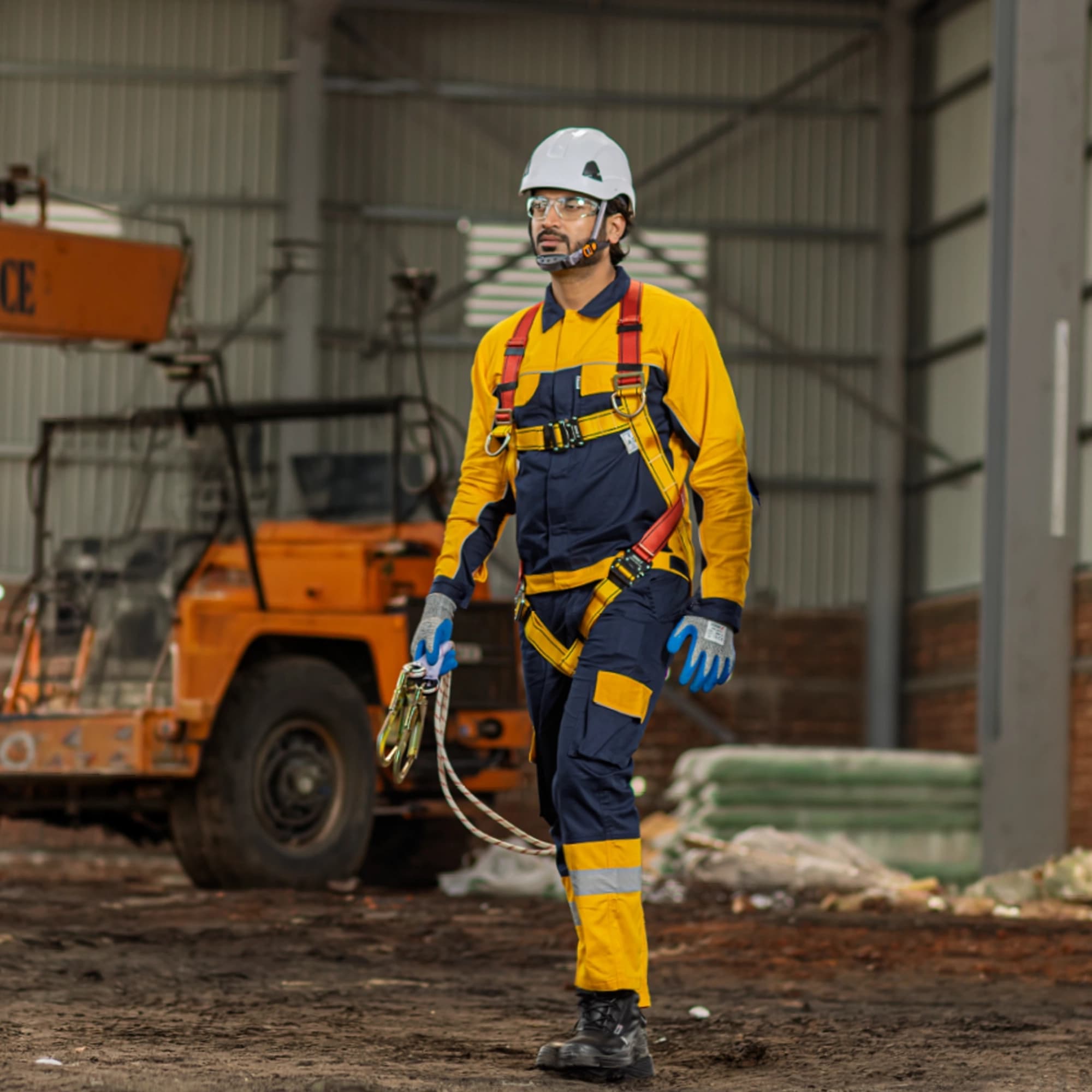 UB103 PLUS Harness with Rope - image 3